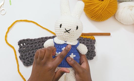 How to Crochet Scallop Stitch