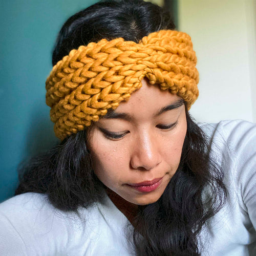 Ribbed Bow Headband Knitting Kit